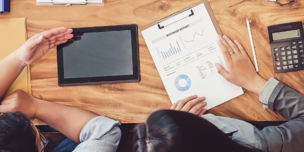 Why Fund Accounting Services Are Essential for Managing Subscription and Redemption Activity